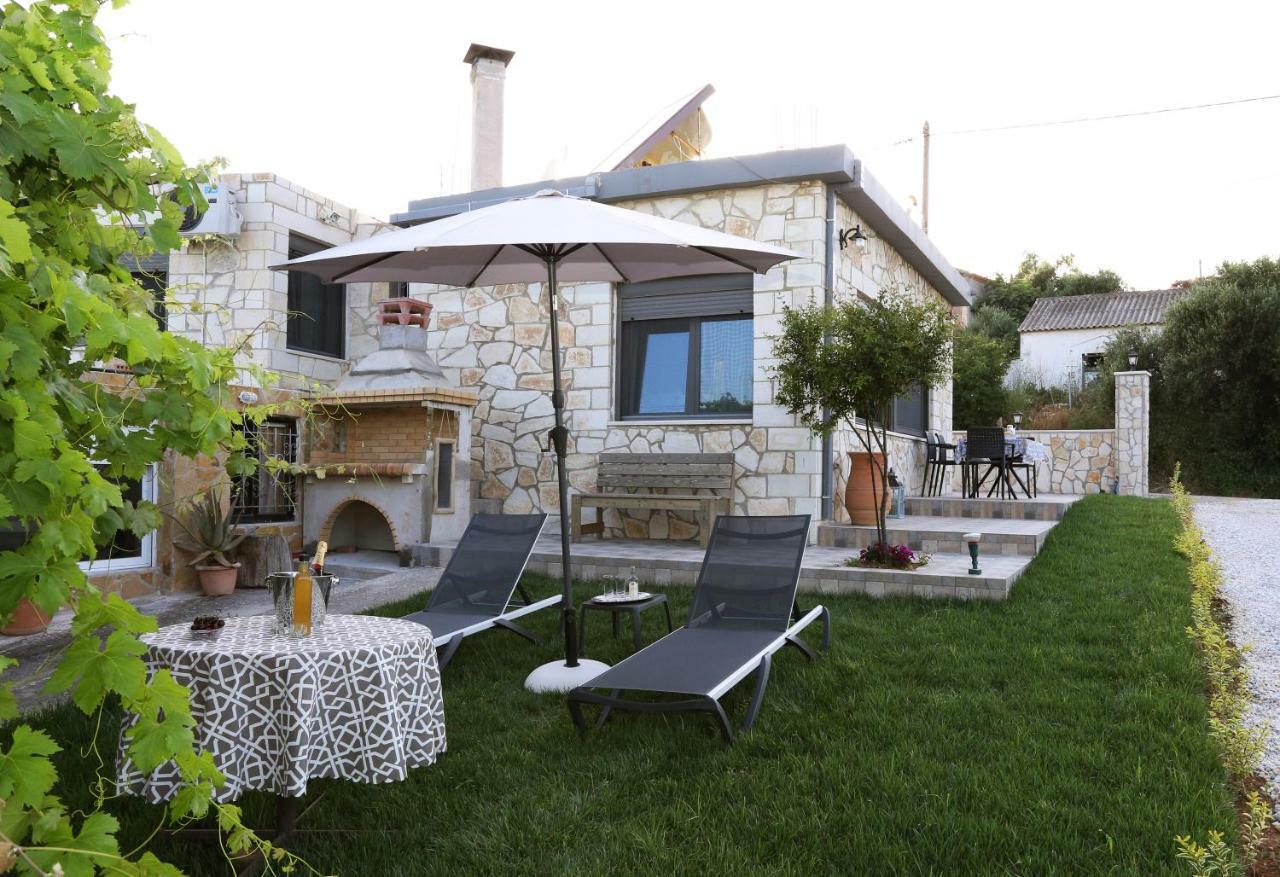 Archontiko Haris Villa Kolymbari Exterior photo